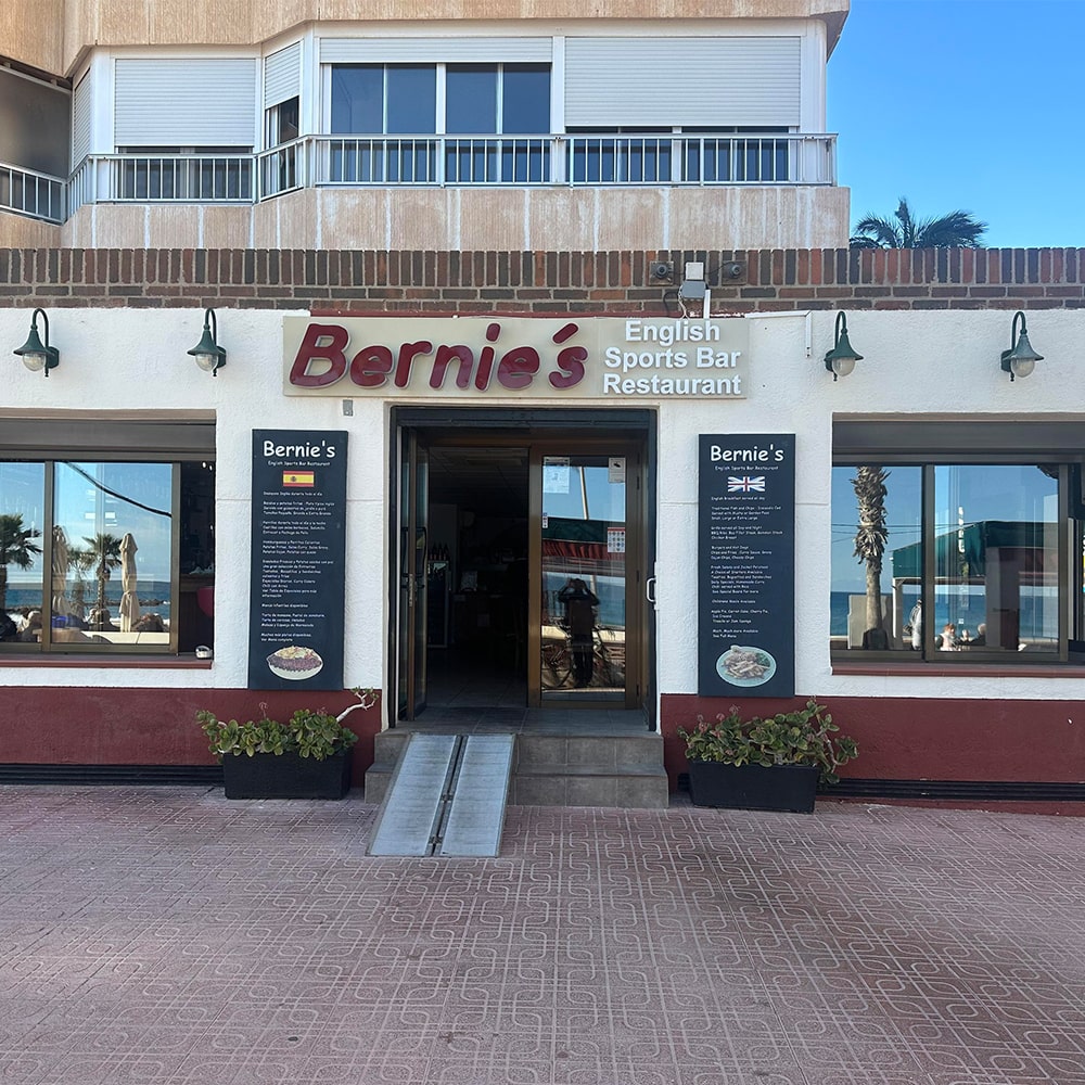 Bernie's fachada